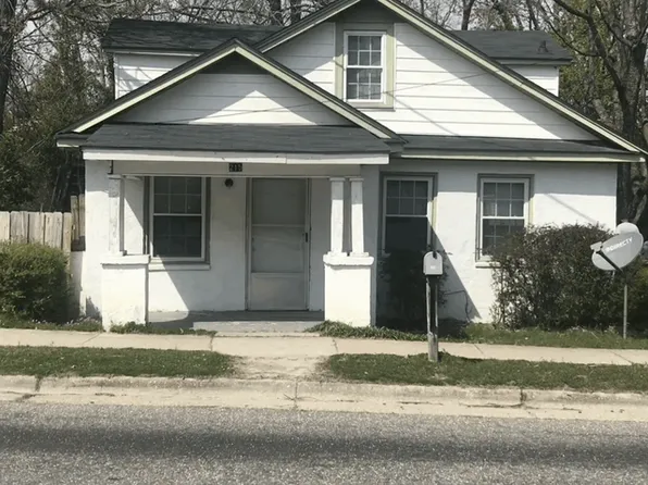 215 Jasper St, Fayetteville, NC 28301