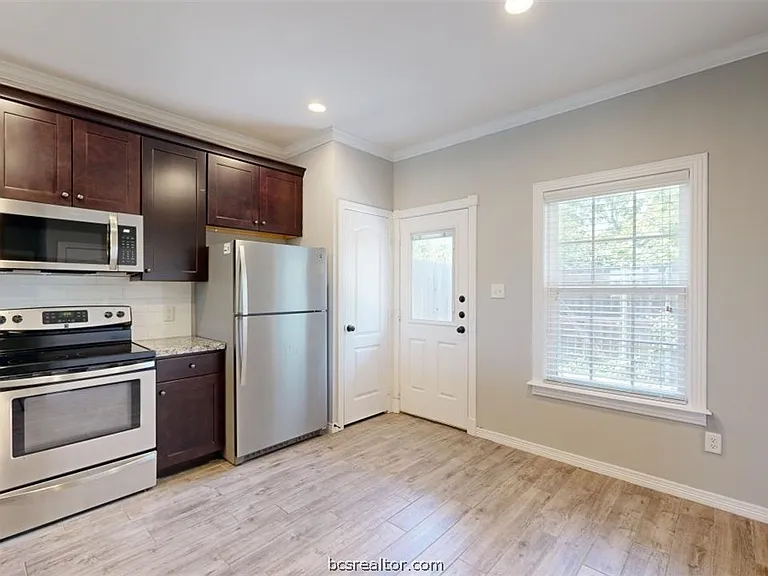 301 Sw Pkwy #341 — Photo 7