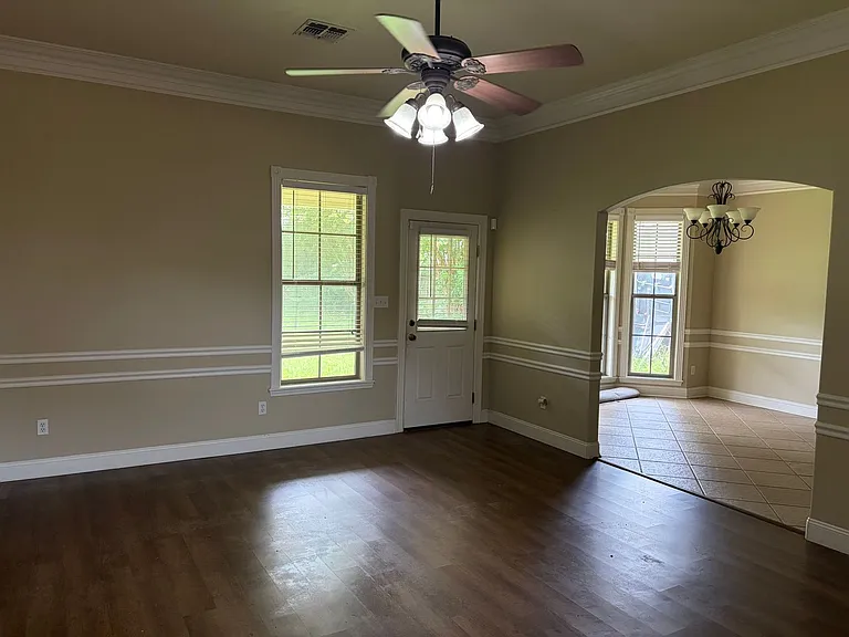 104 Antietam Dr — Photo 3