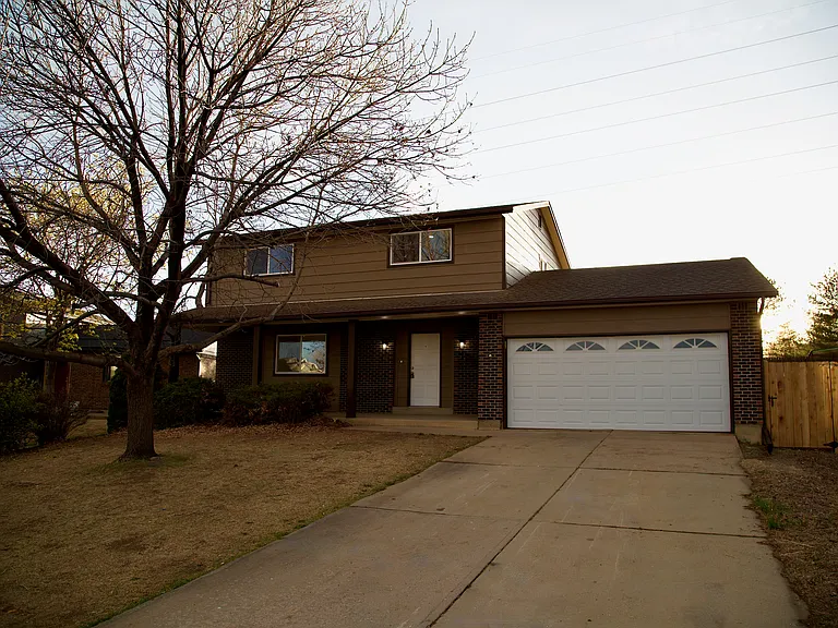 10961 Otis St — Photo 3