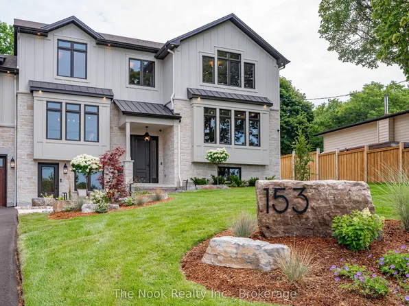 153 Elizabeth Cres N, Whitby, ON L1N 3S1