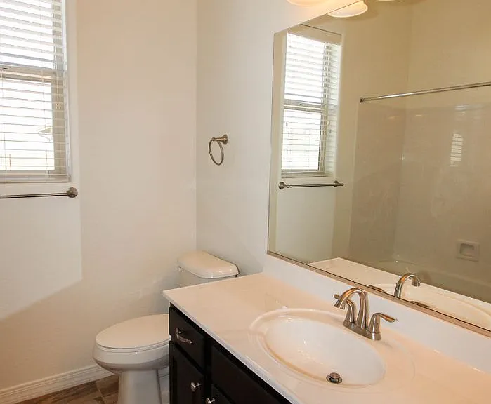 4078 N Wynnwood Dr — Photo 15