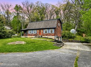 8319 Arnoldtown Rd, Louisville, KY 40214