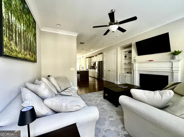 6580 Aria Village Dr, Sandy Springs, GA 30328