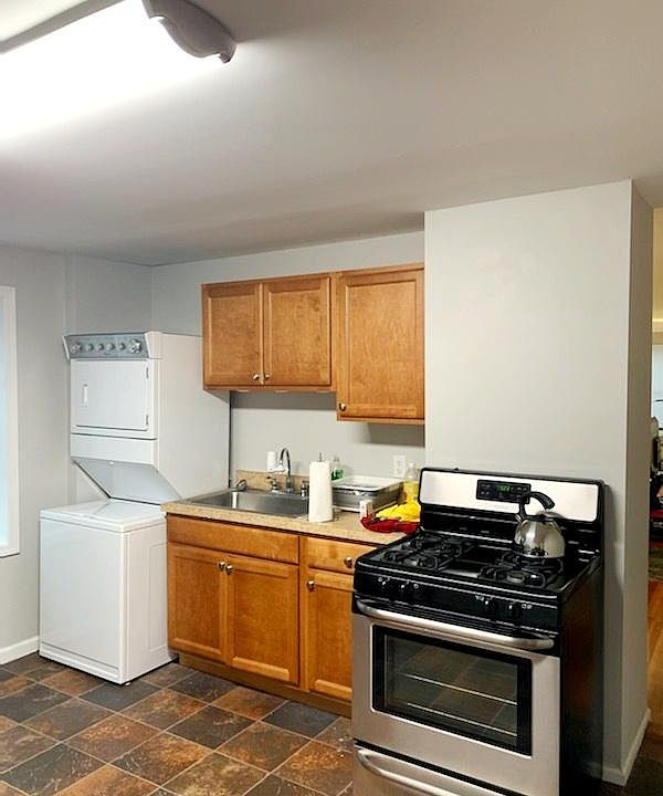 2nd image of 725 5th Ave #1