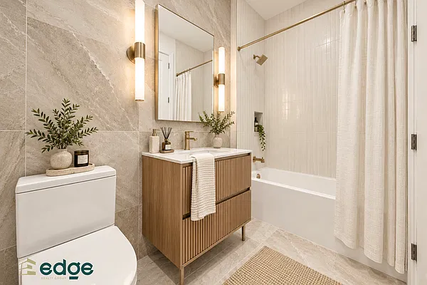 Bathroom, photo 1