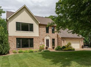 1380 Woodland Dr SW, Rochester, MN 55902