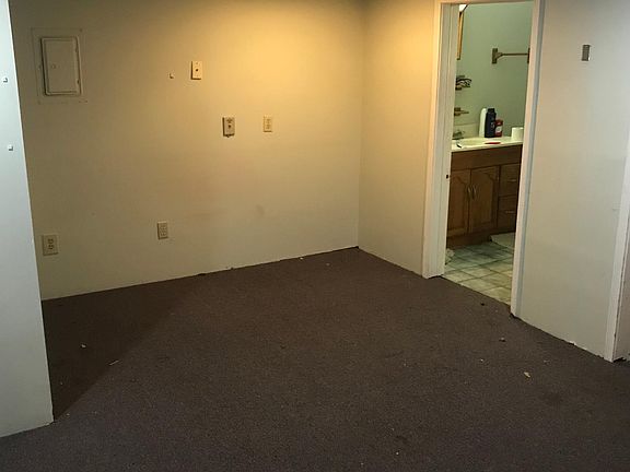 3rd image of 2357 W Clifton Ave APT 4