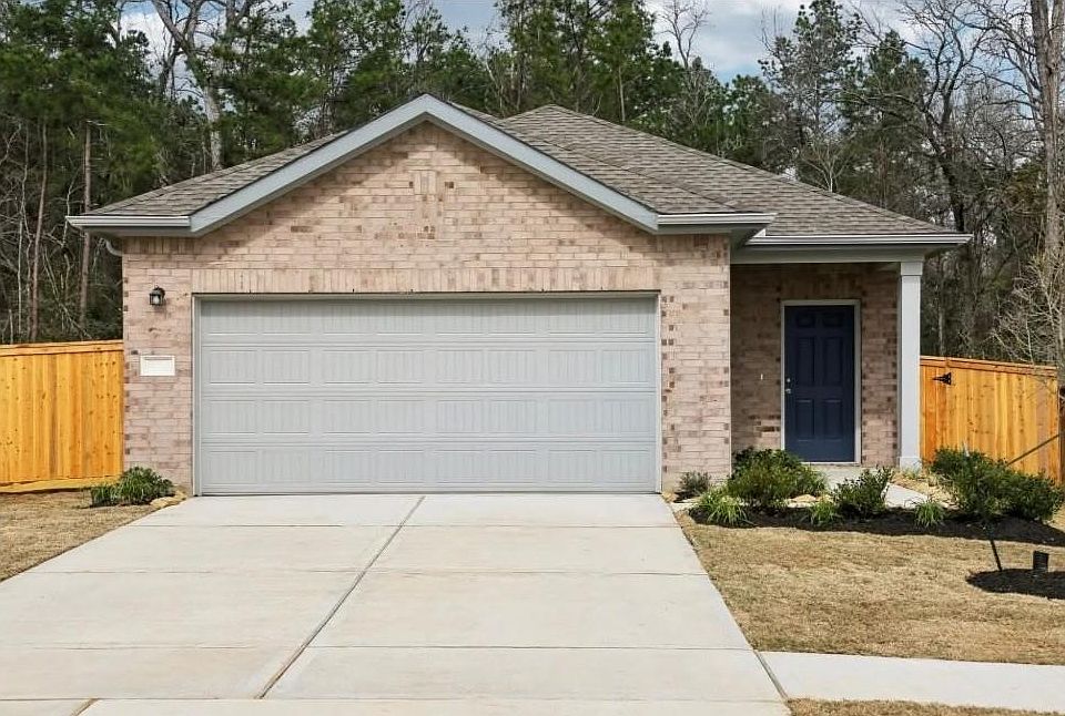 1st image of 2211 Meadow Park Dr