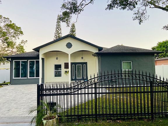 front home
Control Automatic Gate