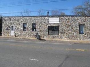 234 S Main St, King, NC 27021