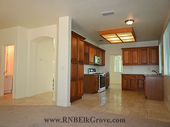 5th image of 2821 Babson Dr