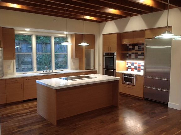 4th image of 485 Eleanor Dr