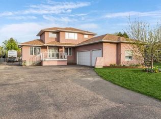 512 W 11th St, Cypress County, AB T1B0K4