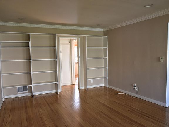 5th image of 1234 Havenhurst Dr APT 13
