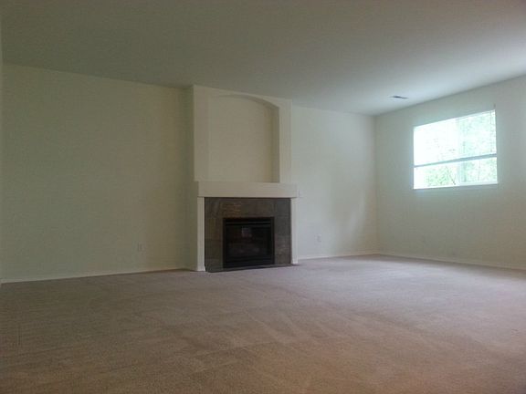 3rd image of 7721 181st St E