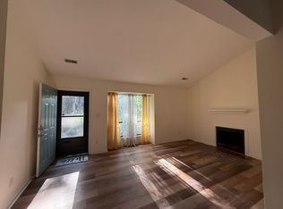 2821 Seclusion Ct, Raleigh, NC 27612