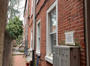 746 S 2nd St APT 3, Philadelphia, PA 19147