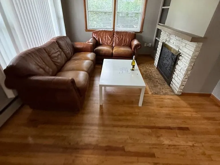 1000 Woodlawn Ave — Photo 4