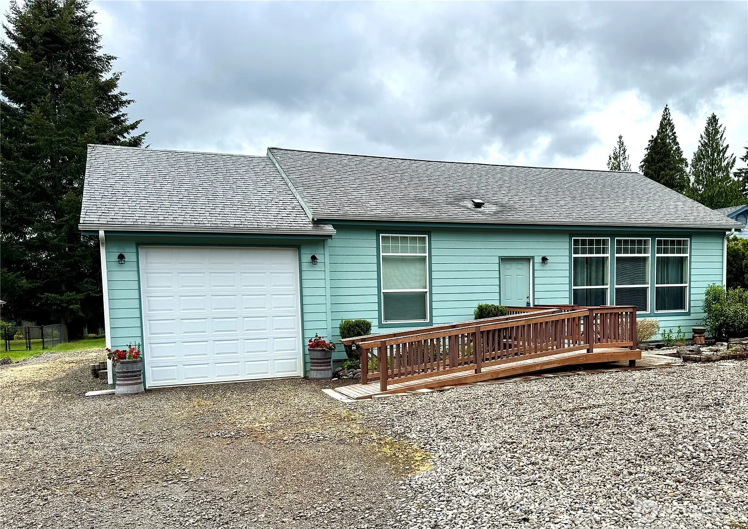 173 Steelhead Drive photo 1