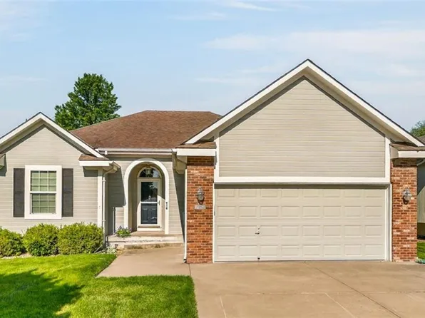 7212 N Lawn Ave, Kansas City, MO 64119