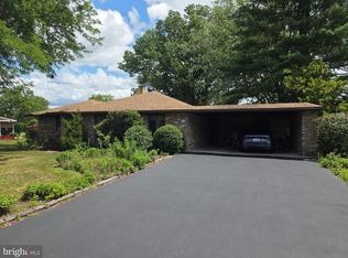 215 W 49th St, Reading, PA 19606