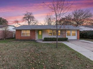 3146 Chatsworth Dr, Farmers Branch, TX 75234