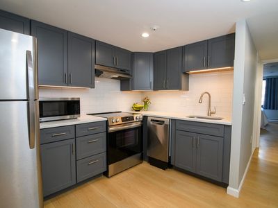 49 Melrose St APT 1A, Melrose, MA, 02176