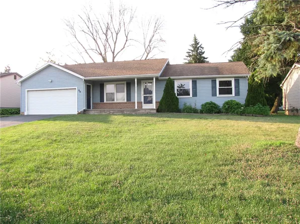 96 Essla Dr, Rochester, NY 14612