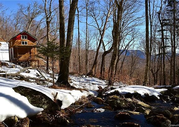 2nd image of 532 Mule Trail Dr