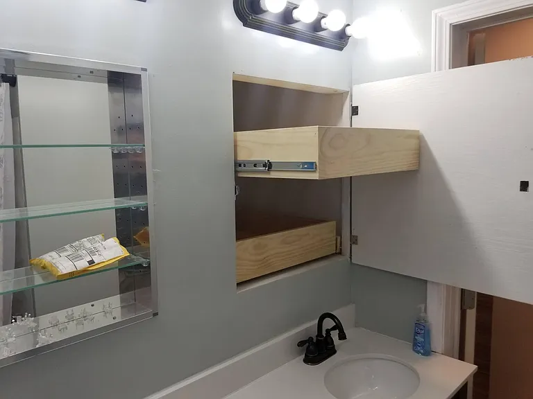 703 E Stewart St — Photo 13