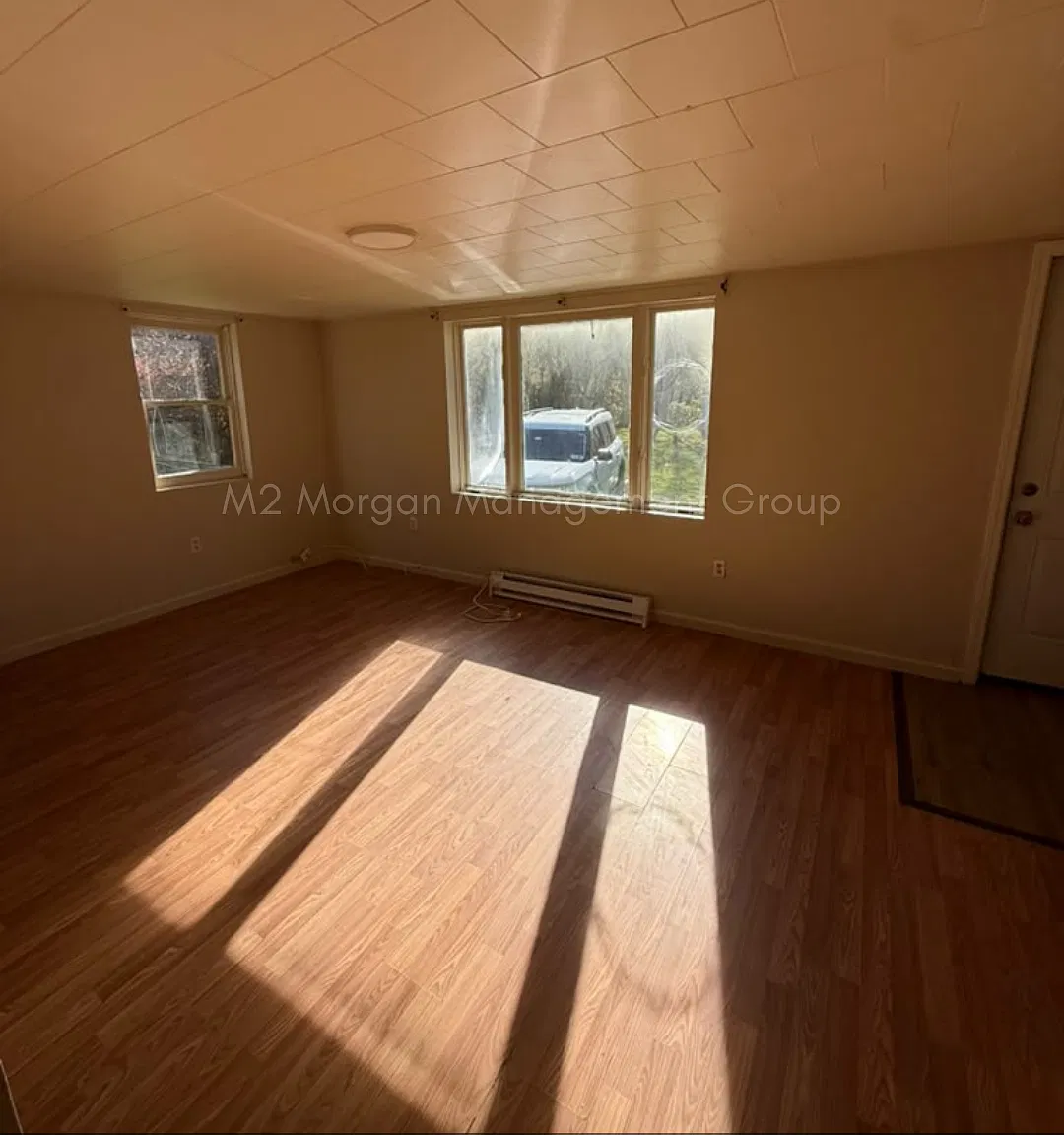 147 Mill St - Full House — Photo 3