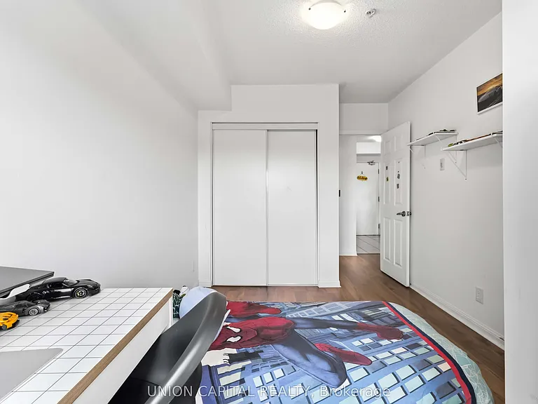 10 Mendelssohn St #220 — Photo 26