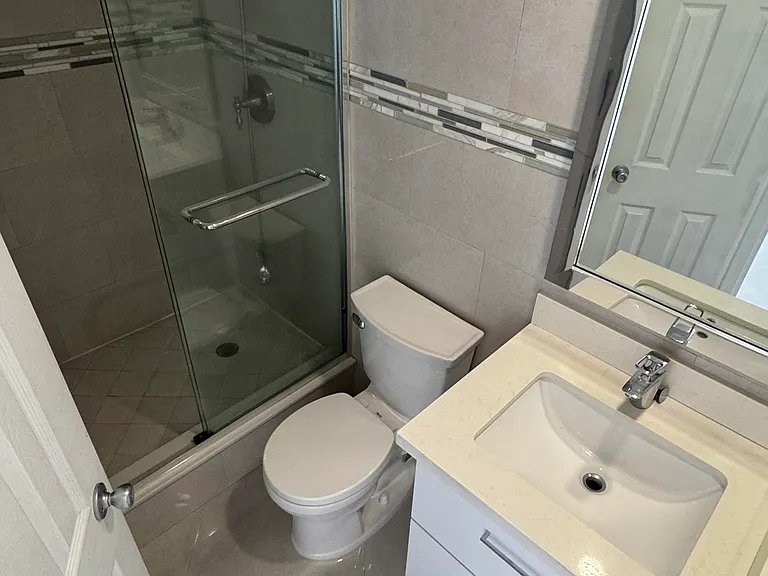 825 Brickell Bay Dr #1544 — Photo 32