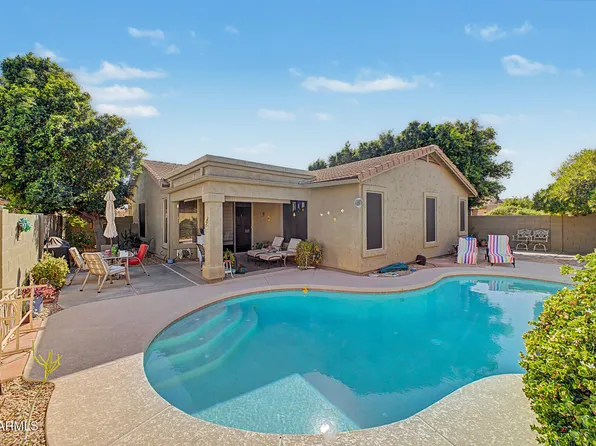 6186 W WIKIEUP Lane, Glendale, AZ 85308