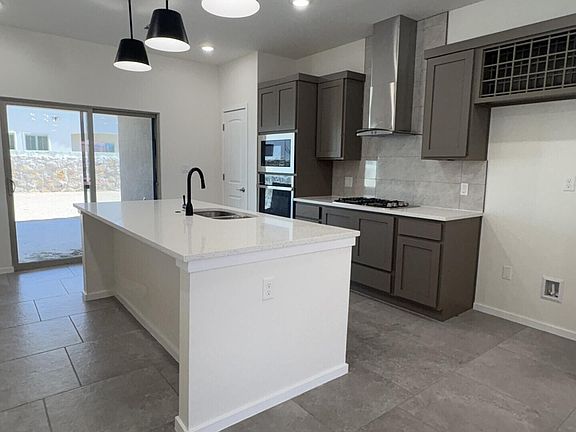 3rd image of 3820 Course