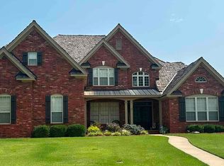 8 Deer Pl, Ponca City, OK 74604