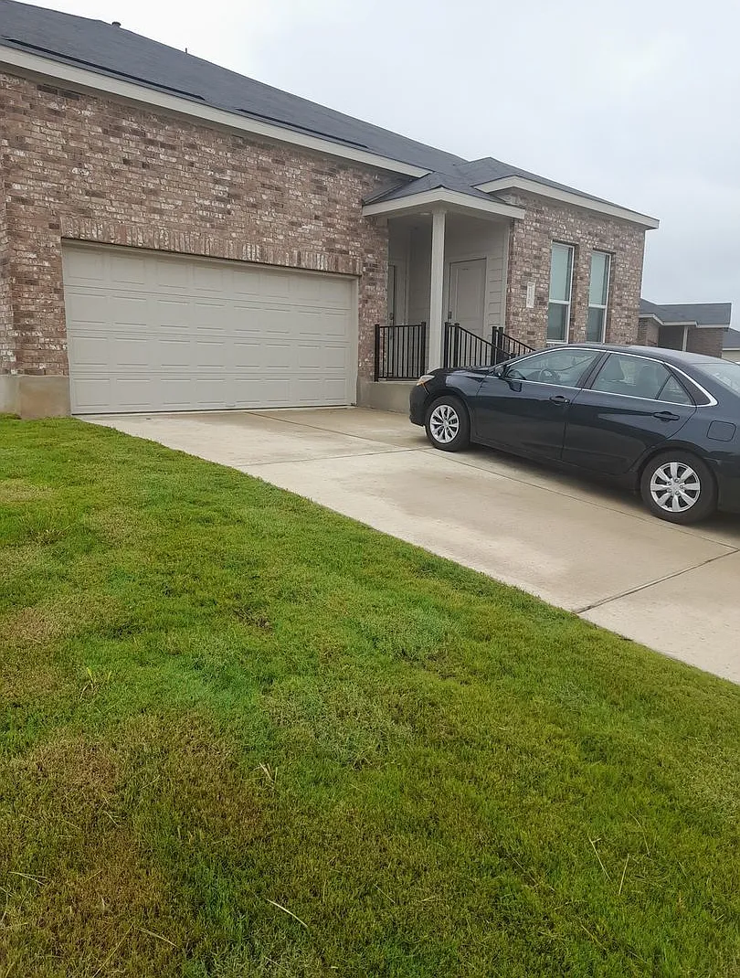 Victory Suite, Charming 1BR House in Kyle — Photo 1
