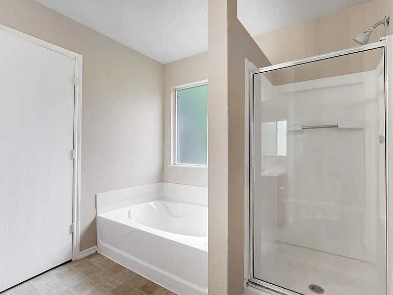 210 Birchwood Bay — Photo 20