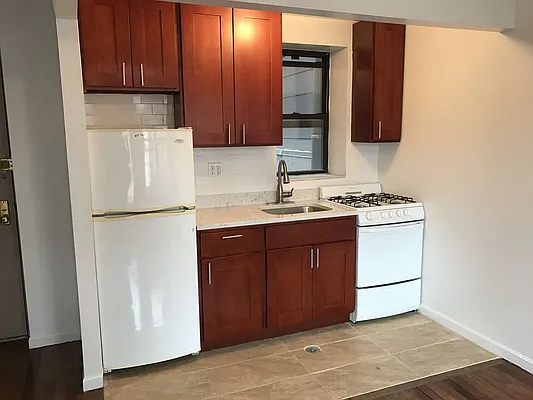 Rented by J Misrahi Realty Corp | media 43