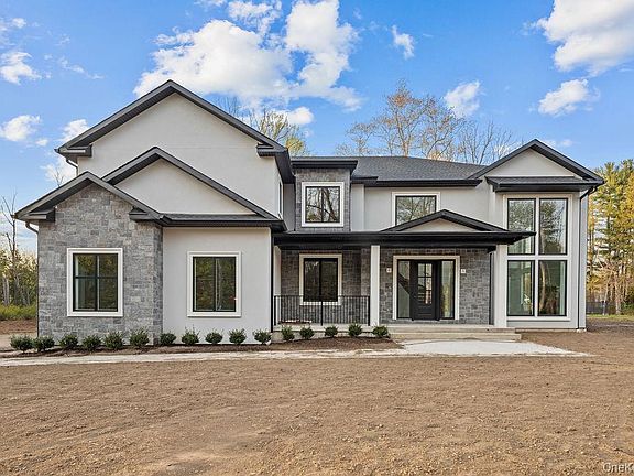 4th image of 94 Viola Road