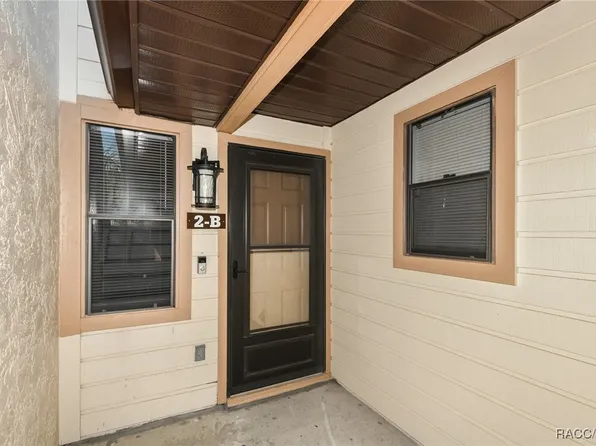 95 E Hartford St APT 2B, Hernando, FL 34442