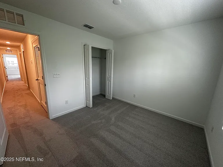 611 Holly Lakes Dr — Photo 30