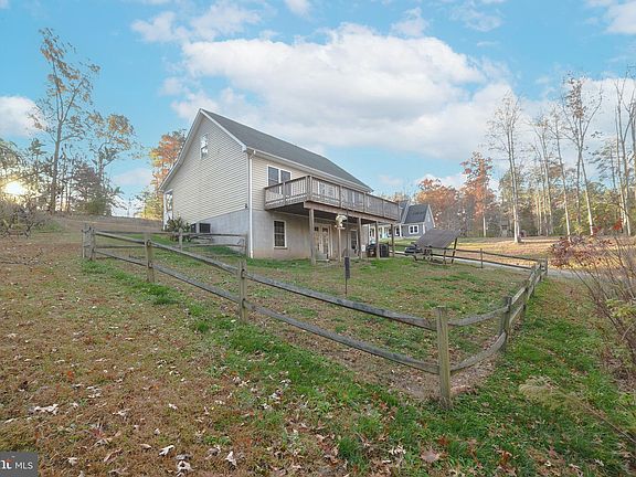 3rd image of 26190 Murphy Ln