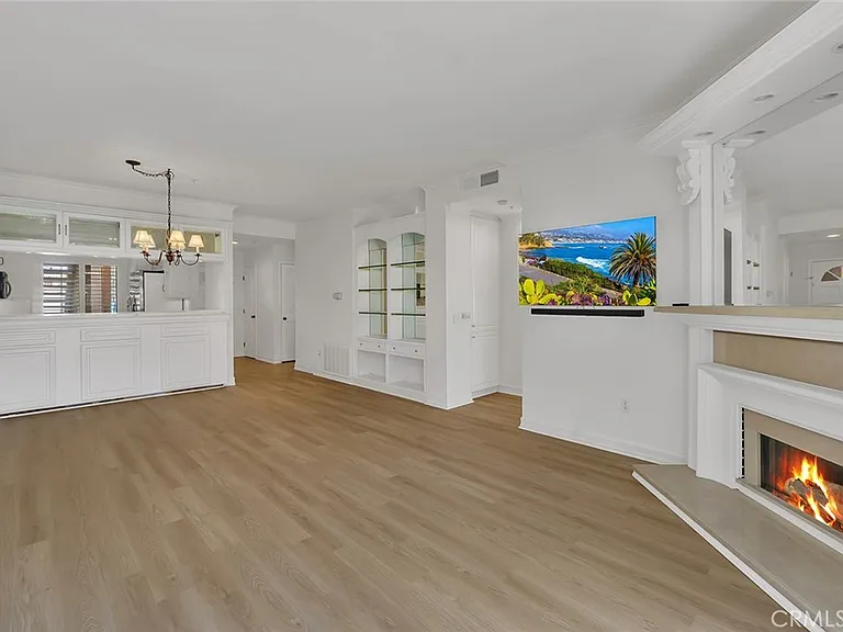 172 Villa Point Dr — Photo 10