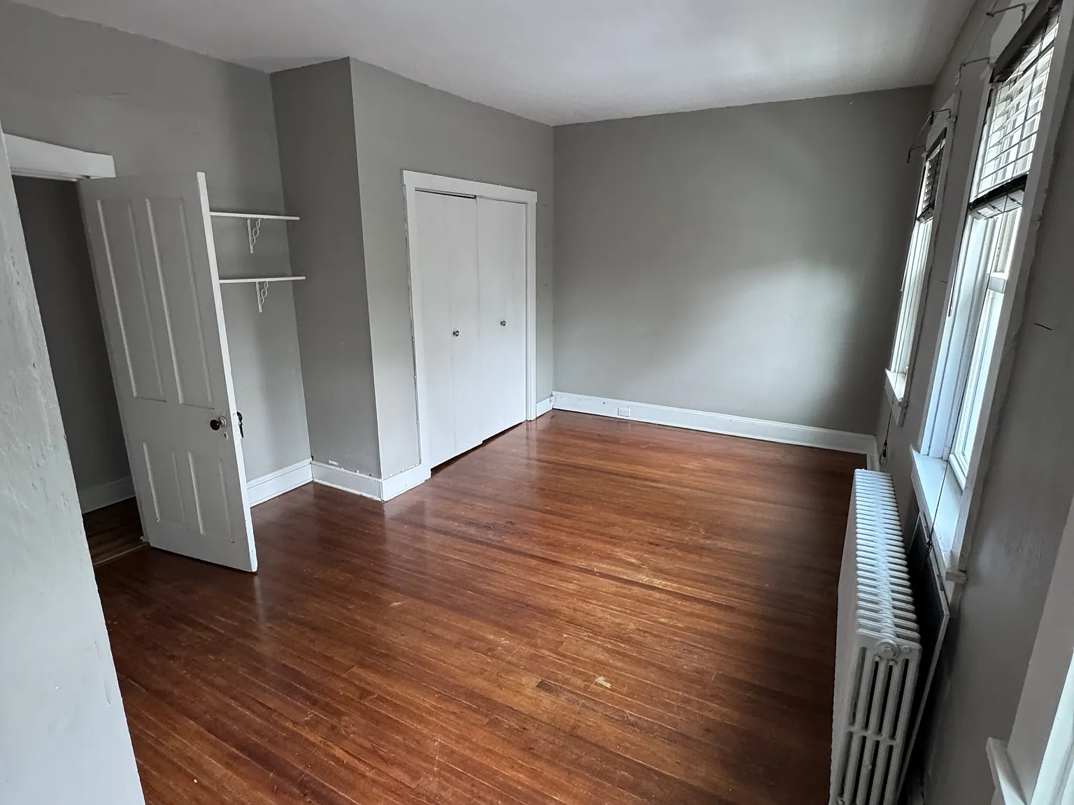 313 N Mulberry St — Photo 3