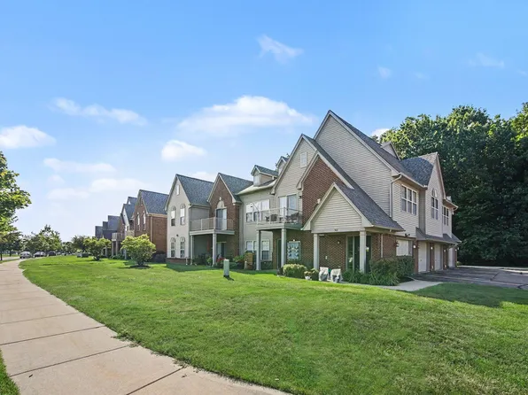 951 Addington Ln #135, Ann Arbor, MI 48108