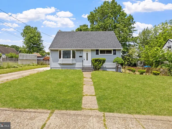 20 W Baylor Dr, Hamilton, NJ 08610