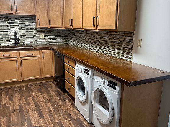 4th image of 1300 11th Ave APT 301