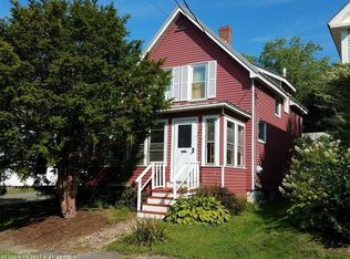 29 Prospect St, Waterville, ME 04901